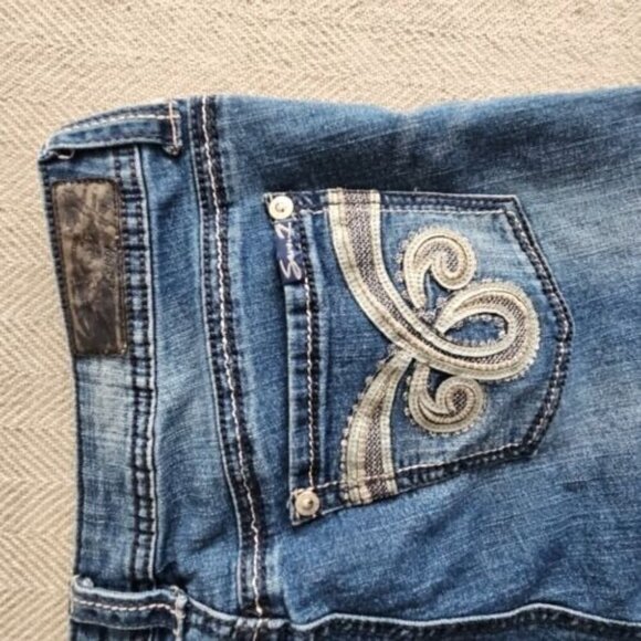 Seven7 Jeans Women's Size 14 (32x26) Blue Slim Boot Embroidered Pockets - Picture 14 of 16